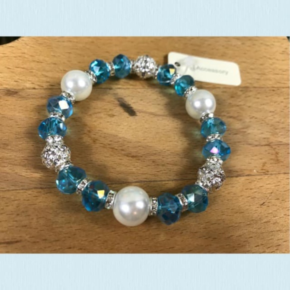 🌼NWT Bracelets Set Of 2 - Picture 2 of 3